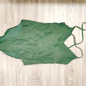 AE swimsuits, size M, never worn